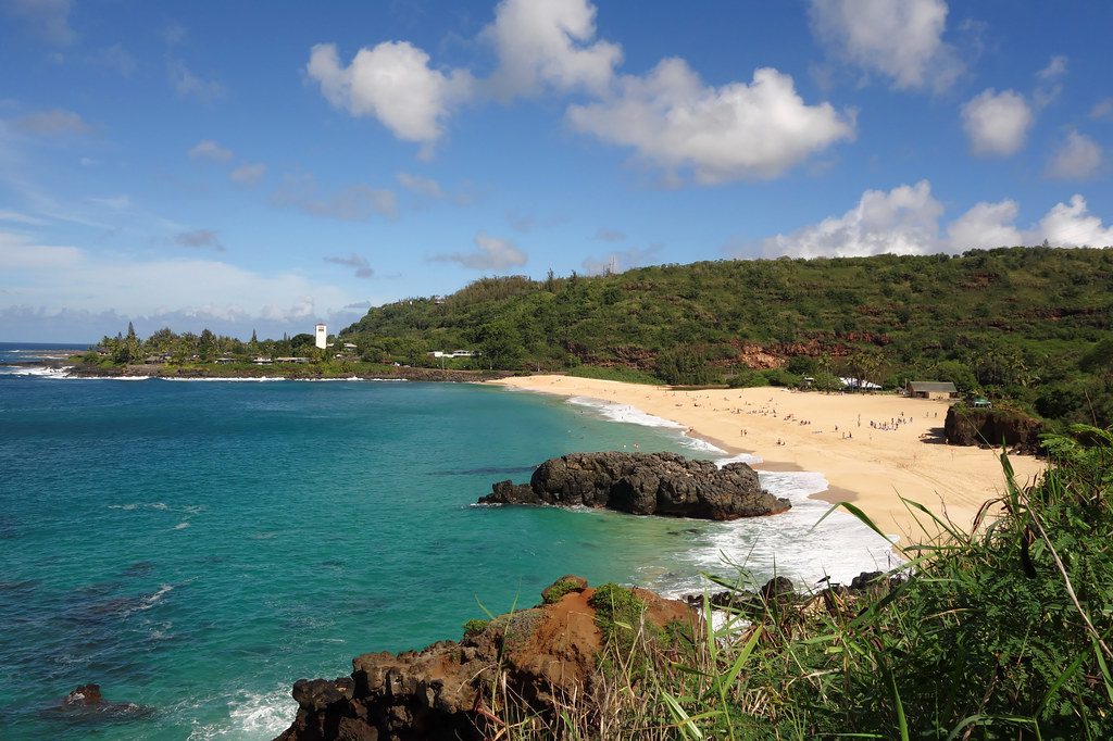 snorkeling in waimea bay